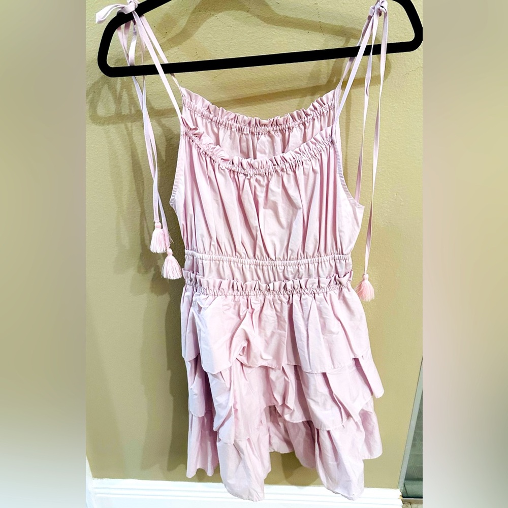 Steve Madden dress size small. Never been worn.